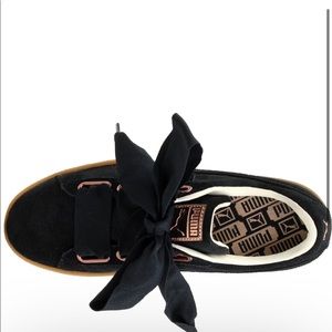 Puma Corduroy Basket Heart Trainers / Sneakers